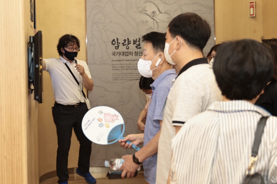 의료원 교직원 '영남대학교 캠퍼스 투어': 박물관 전시해설(2022.06.04.)