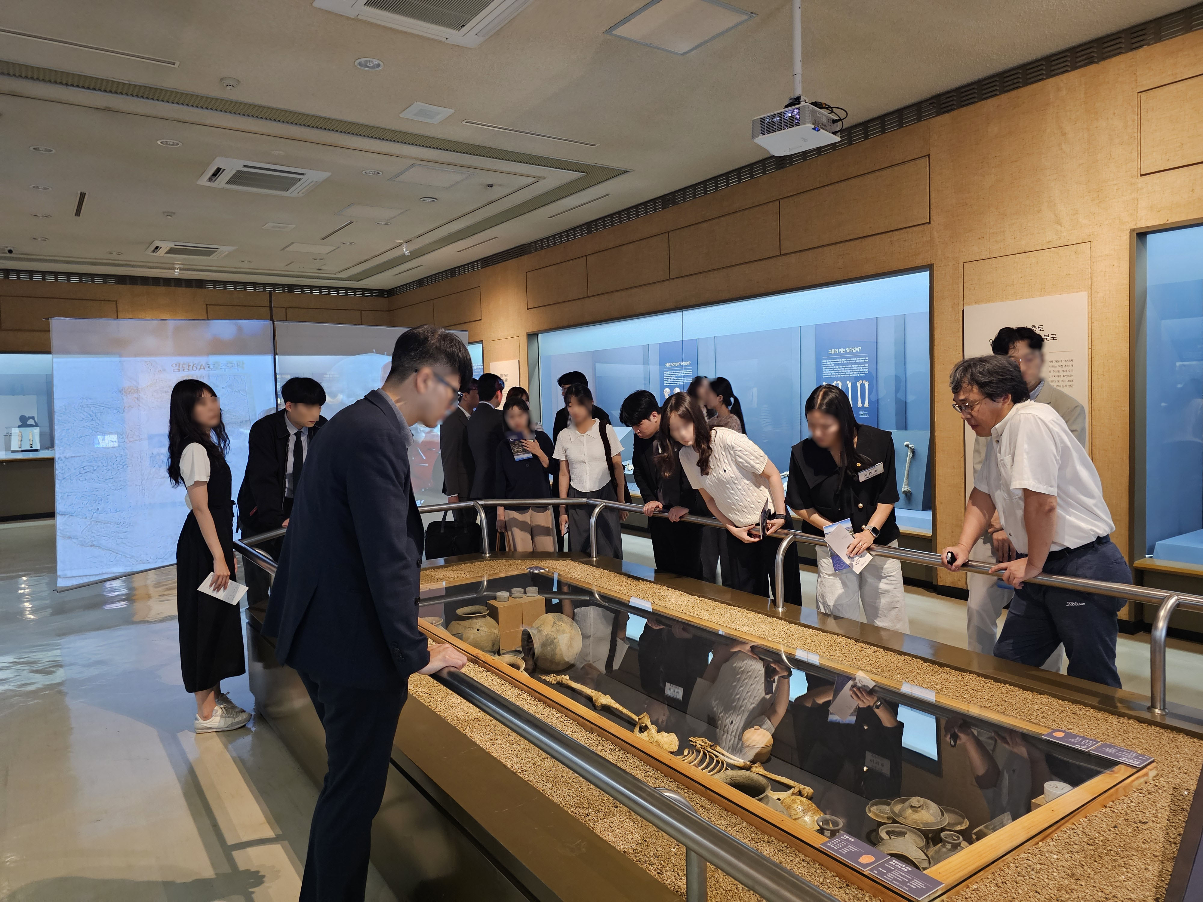 (20240905)역사관 및 임당실 해설: 신입직원 대상 학교 및 지역 역사 교육